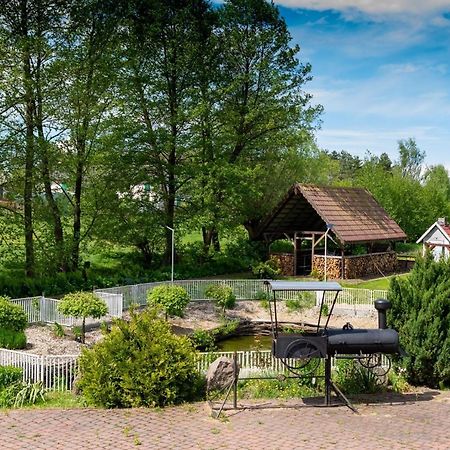 Pensjonat Agroturystyczny Pod Modrzewiem Bed and Breakfast Florczaki Buitenkant foto