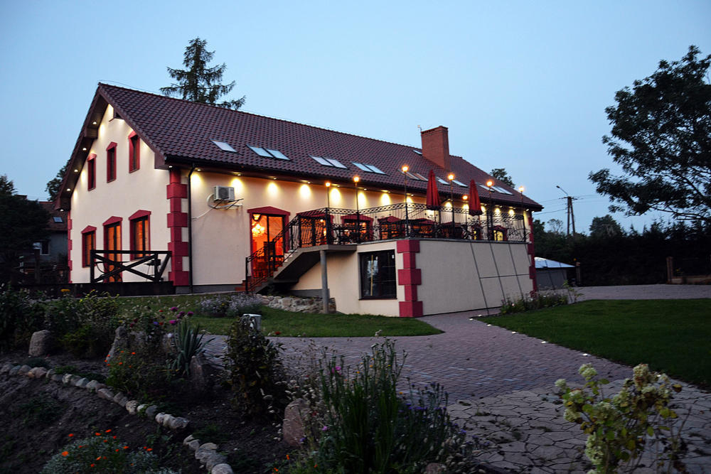 Pensjonat Agroturystyczny Pod Modrzewiem Bed and Breakfast Florczaki Buitenkant foto